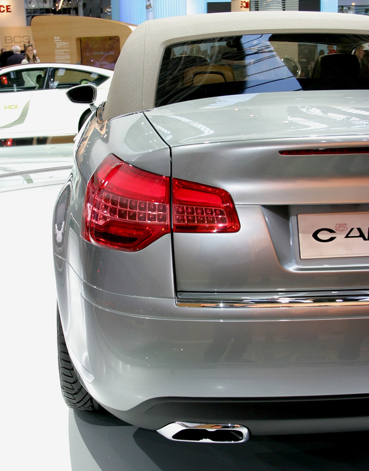 Nowy Citroen C5 zostanie zaprezentowany 18. października