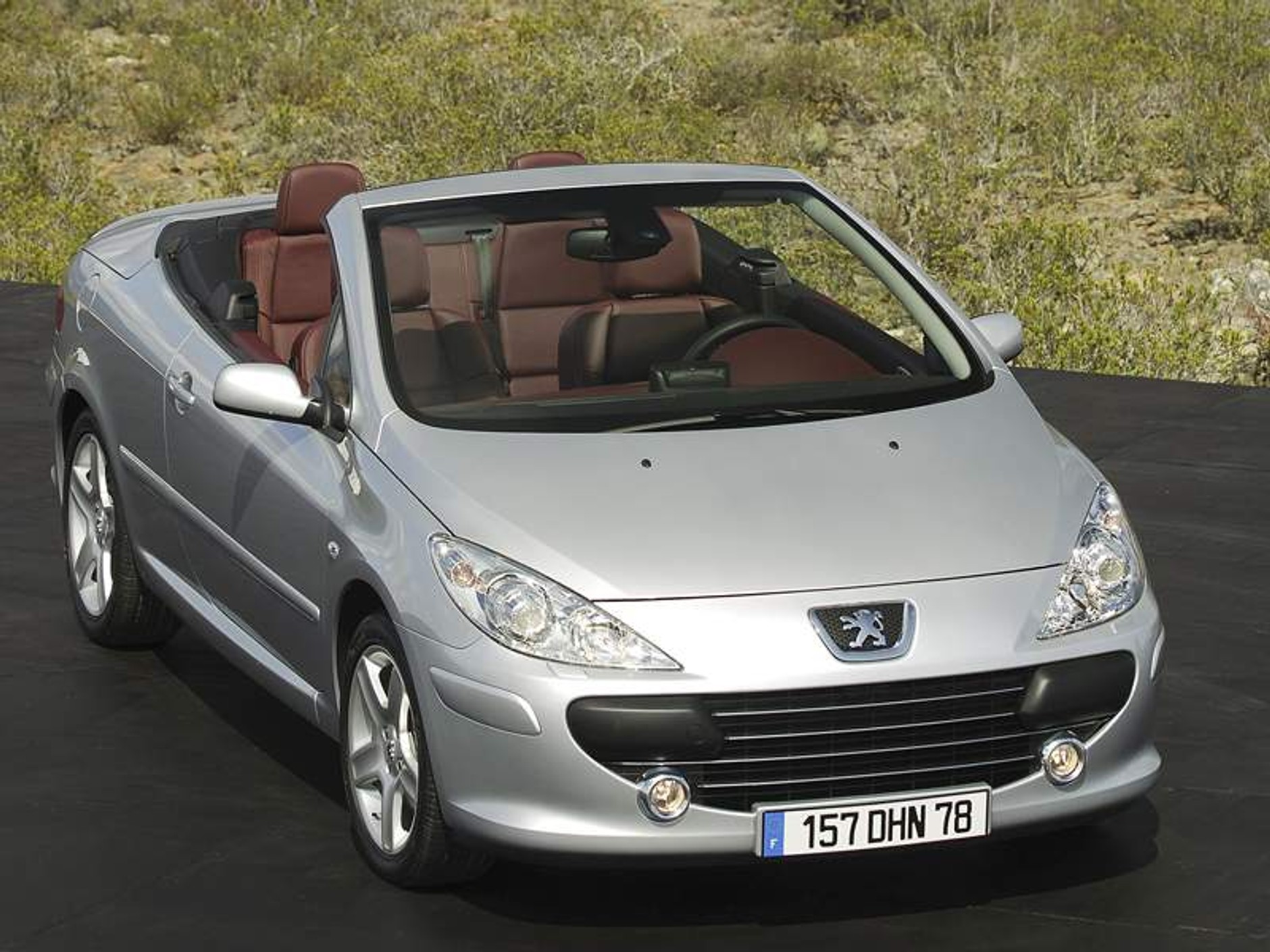 206 CC a 307 CC: Peugeot wyprodukował pół miliona coupe-cabrio