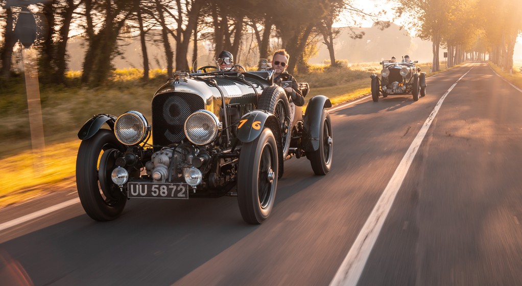 Bentley wskrzesza legendę z lat 20-tych – wyścigowego Bowl'era