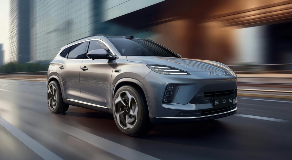 Chiński SUV Exlantix E05