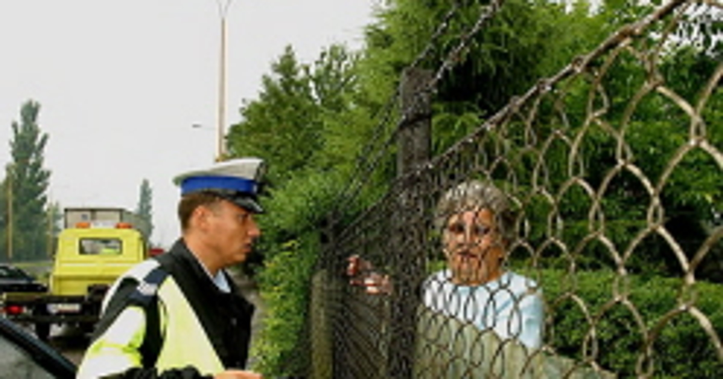 Próbował ukraść samochód wraz z pasażerami