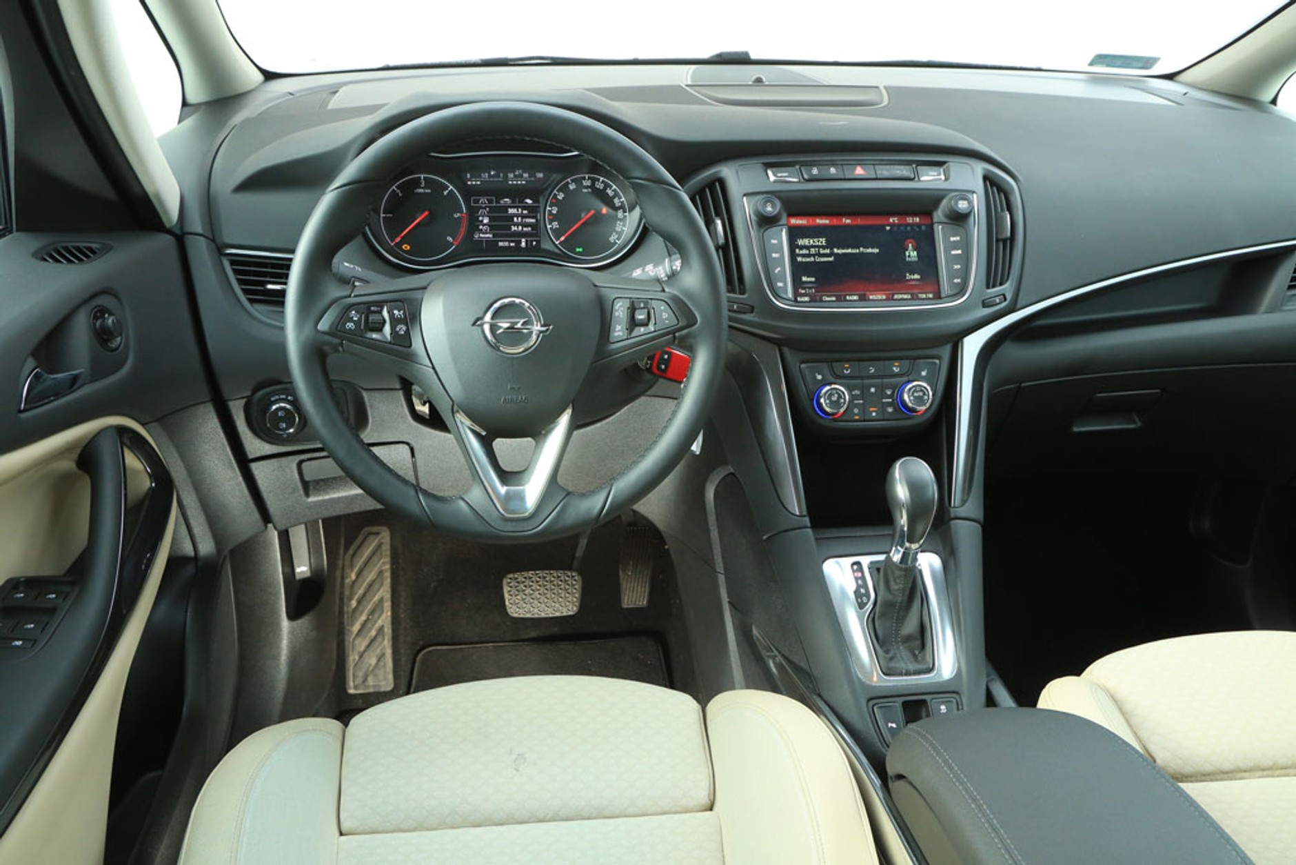 Opel Zafira 2.0 CDTI - 7 miejsc dla rodziny