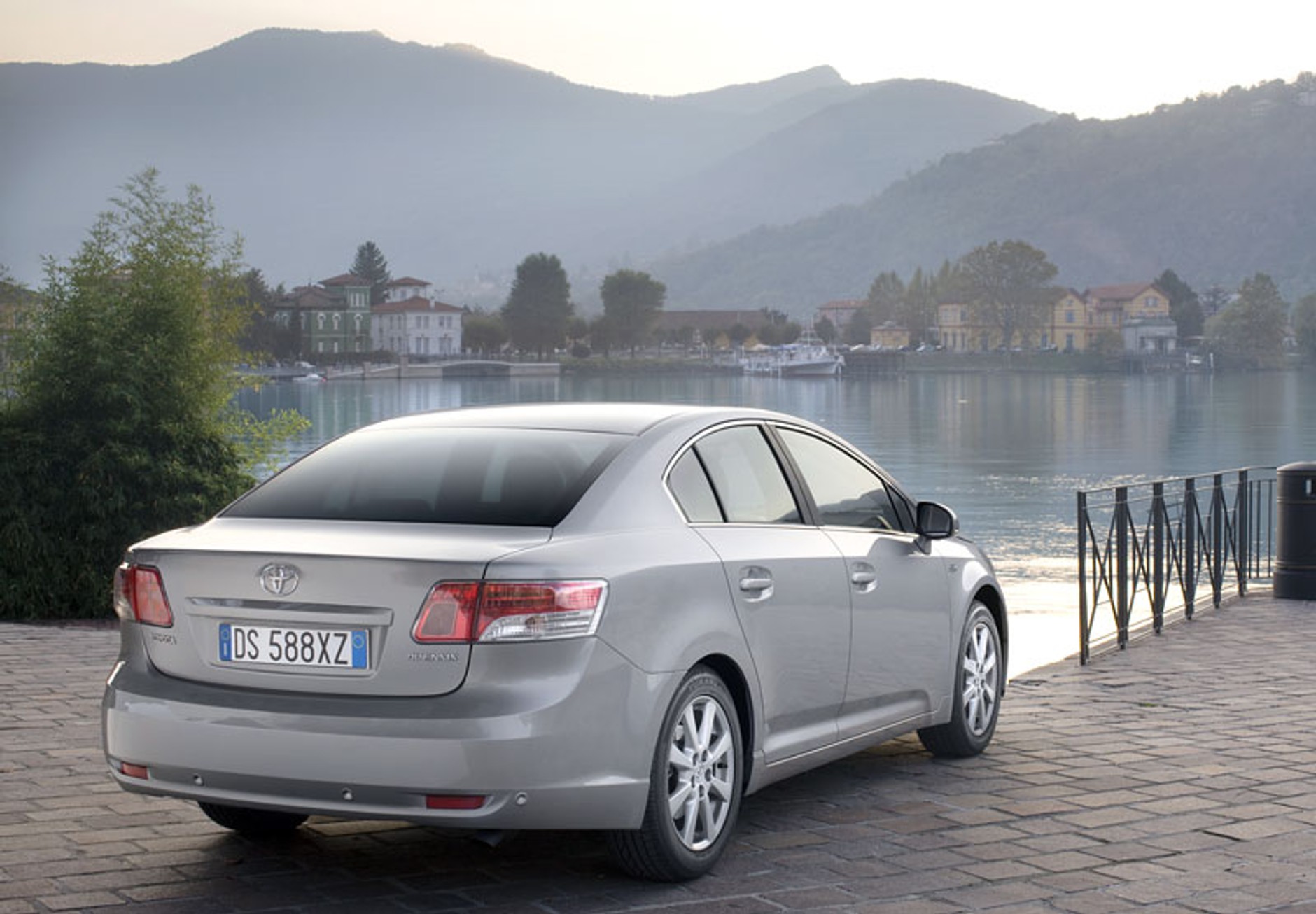 Toyota Avensis: pierwsze wrażenia z jazdy