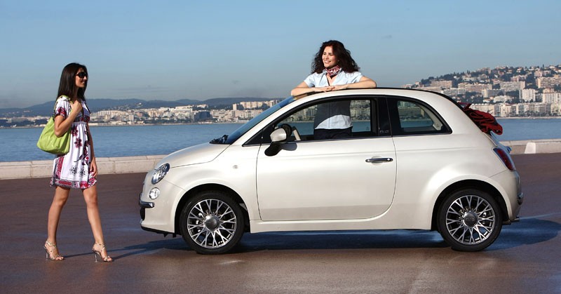 Fiat 500C: nowe informacje i zdjęcia włoskiego kabrioletu (fotogaleria)