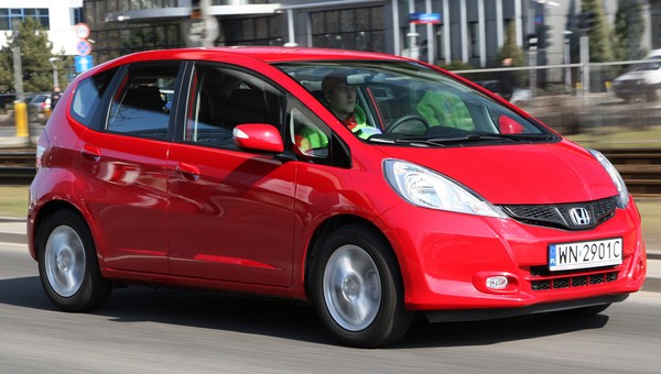Trwałe i oszczędne auto do miasta – 10 najlepszych propozycji za 20-25 tys. zł