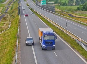 Cofał na drodze S19 i zmuszał innych do zmiany pasa [WIDEO]