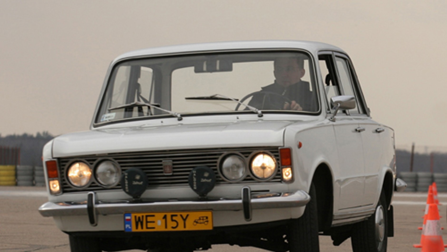 Jak zarejestrować auto jako zabytkowe?