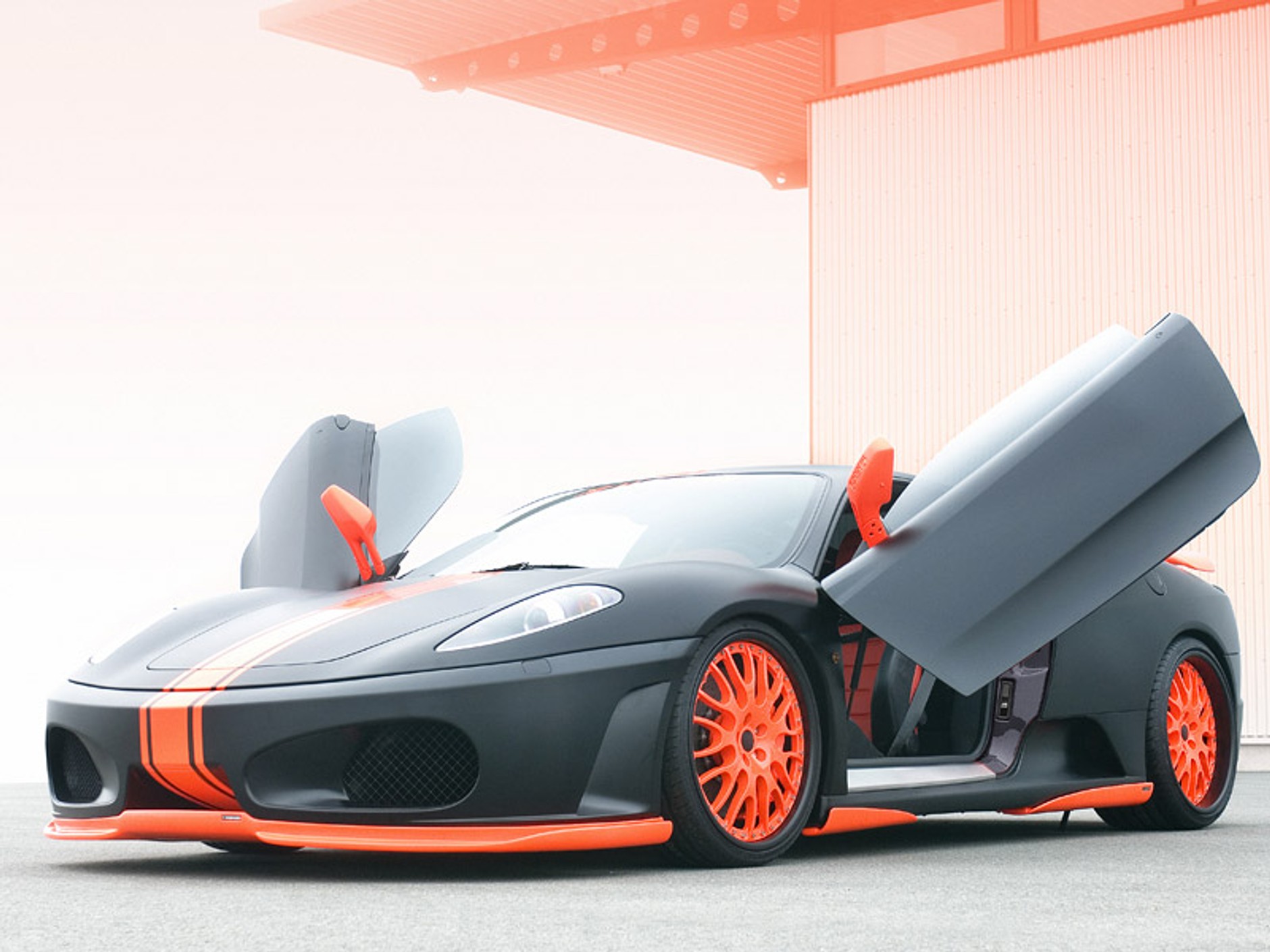 Hamann Ferrari F430 Black Miracle: czarne widmo