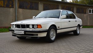 To BMW stało 23 lata w salonie i jest jak nowe