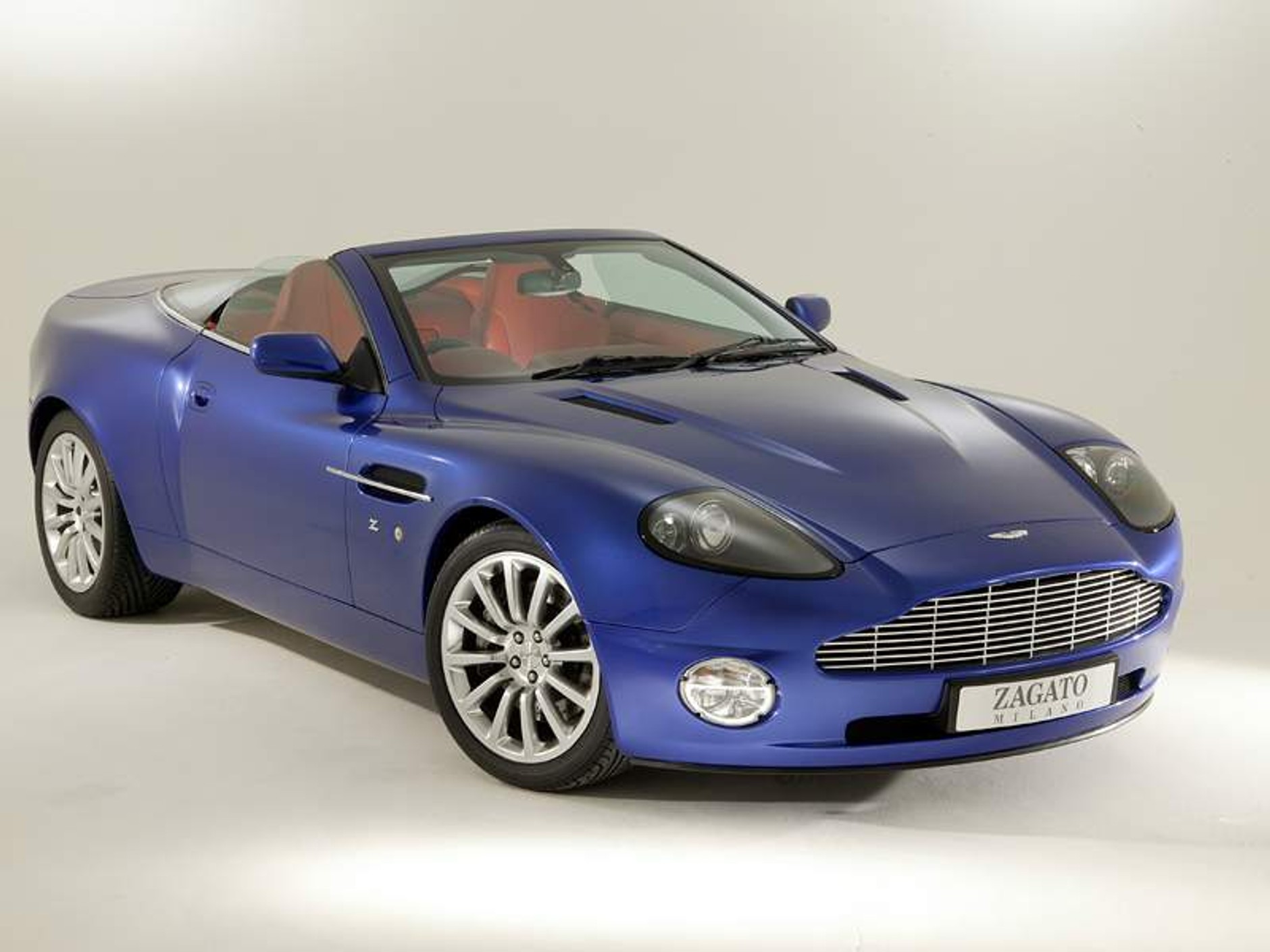 Bentley: brytyjski arystokrata we włoskim garniturze Zagato