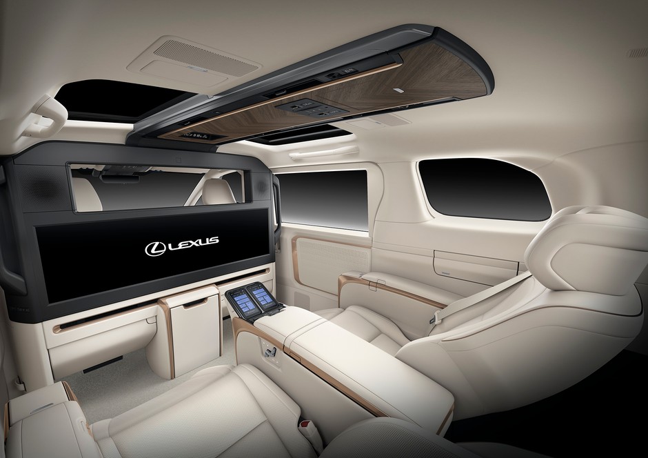 Lexus LM 350h. Ekskluzywny van z Azji debiutuje w Europie