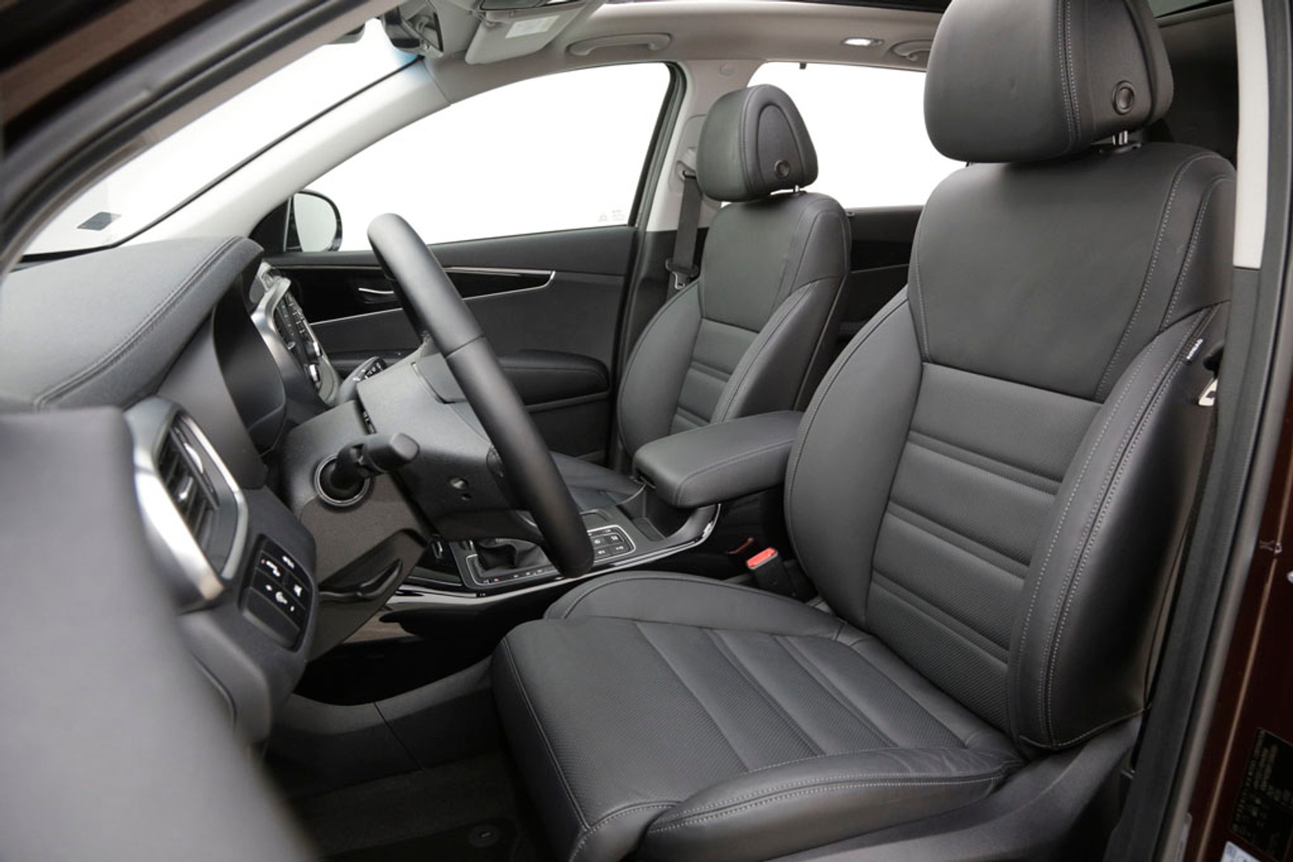 Kia Sorento kontra Ssangyong Rexton - dzieli je epoka