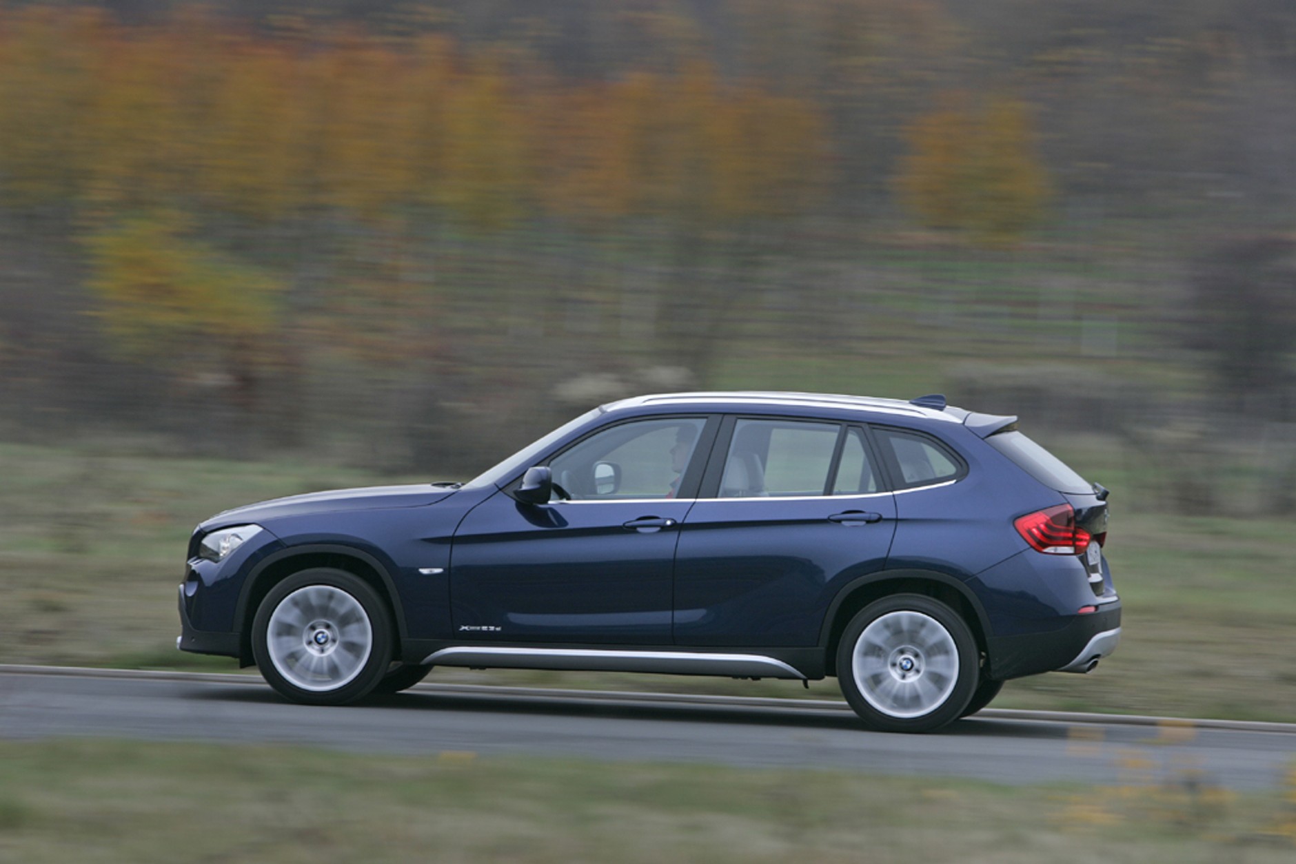 BMW X1 xDrive 23d - Ni to kombi, ni to SUV