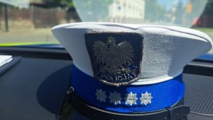 Policjanci prowadzili rutynową kontrolę. I pojawiło się to Audi