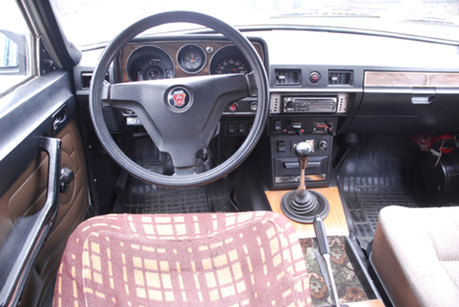 Wołga Gaz 2410 - Luksus po radziecku