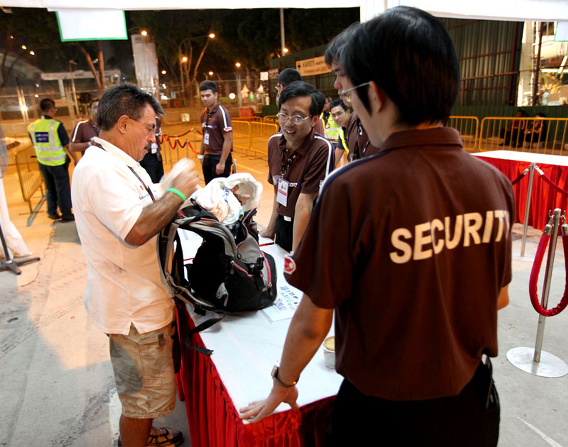 Grand Prix Singapuru 2009: sukces Hamiltona - fotogaleria Jiři Křenek