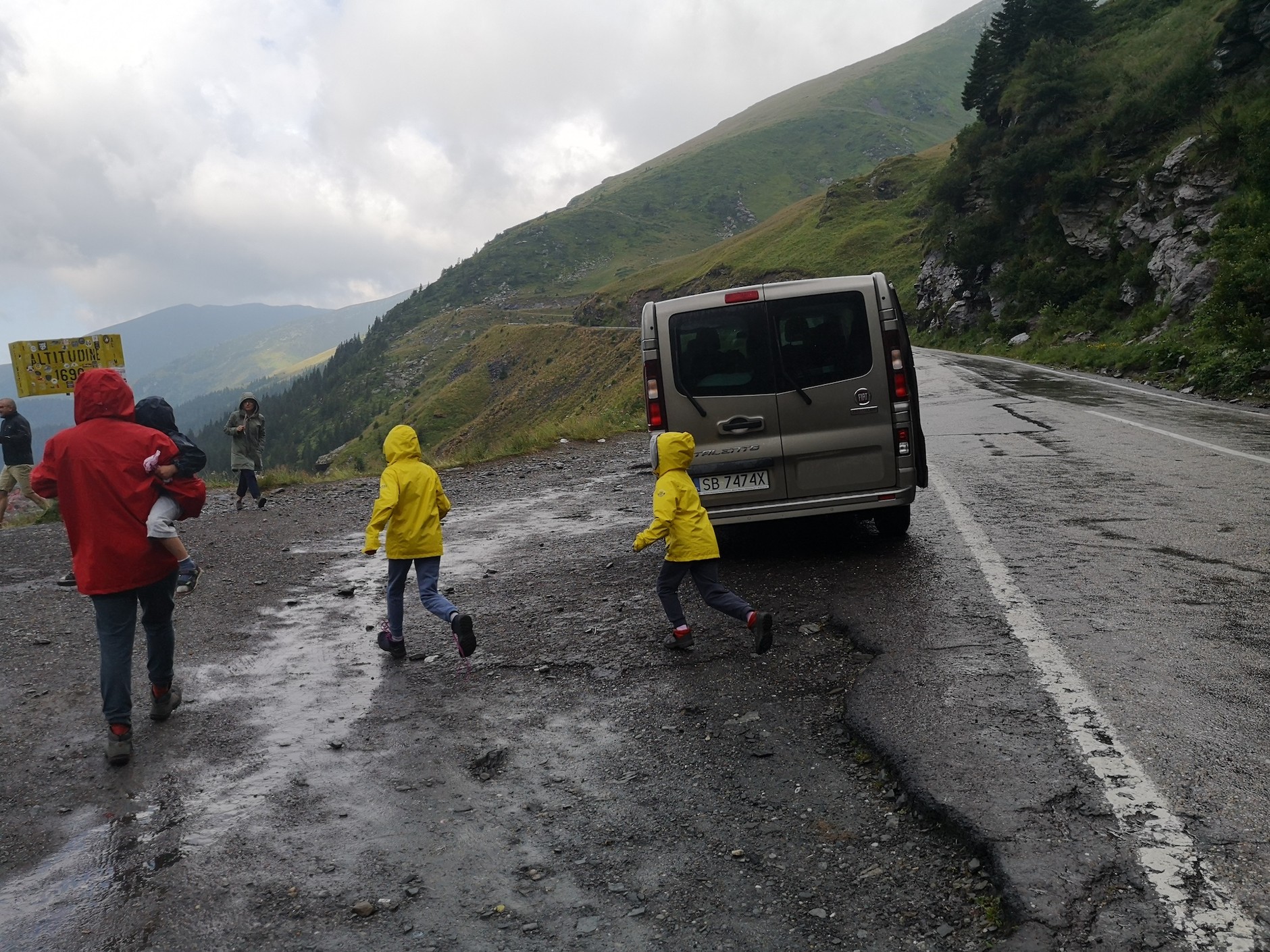 Fiatem Talento na południe – tam musi być jakaś cywilizacja! Test długodystansowy