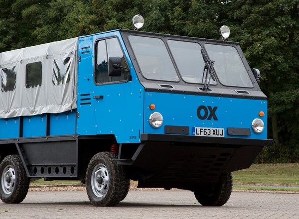 Ox - ciężarówka dla fanów Lego. Złóż ją sam!