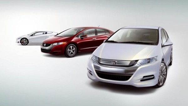 Honda mocno uderzy w Paryżu