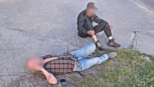 W Lubartowie zgłosili wypadek. Położyli się i czekali