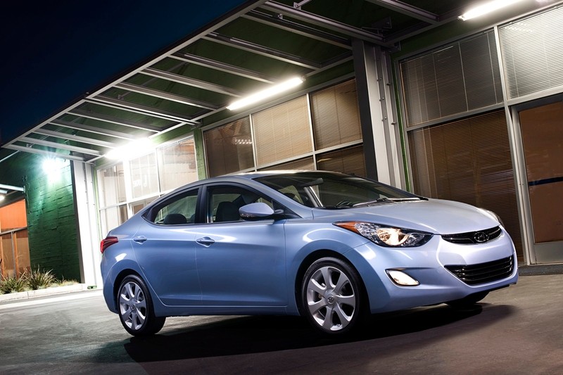 Hyundai Elantra jest piękny, tylko i aż