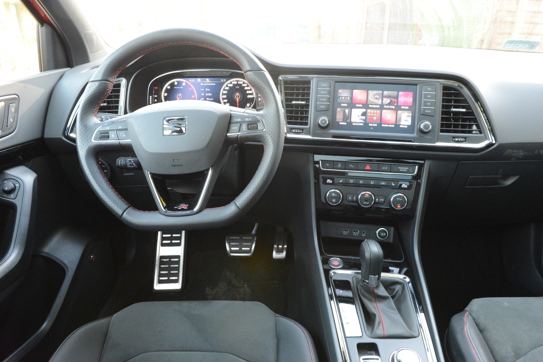 Seat Ateca - intuicyjna i łatwa obsługa komputera pokładowego