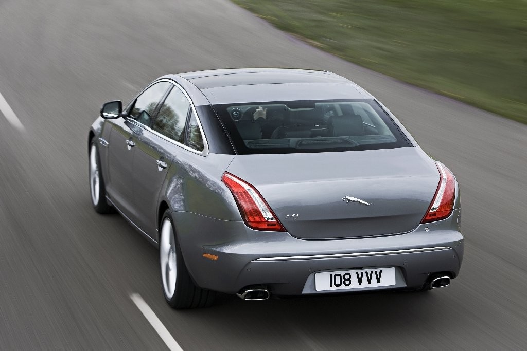 Jaguar XJ - Nowy model zadebiutuje na polskim rynku już na początku przyszłego roku