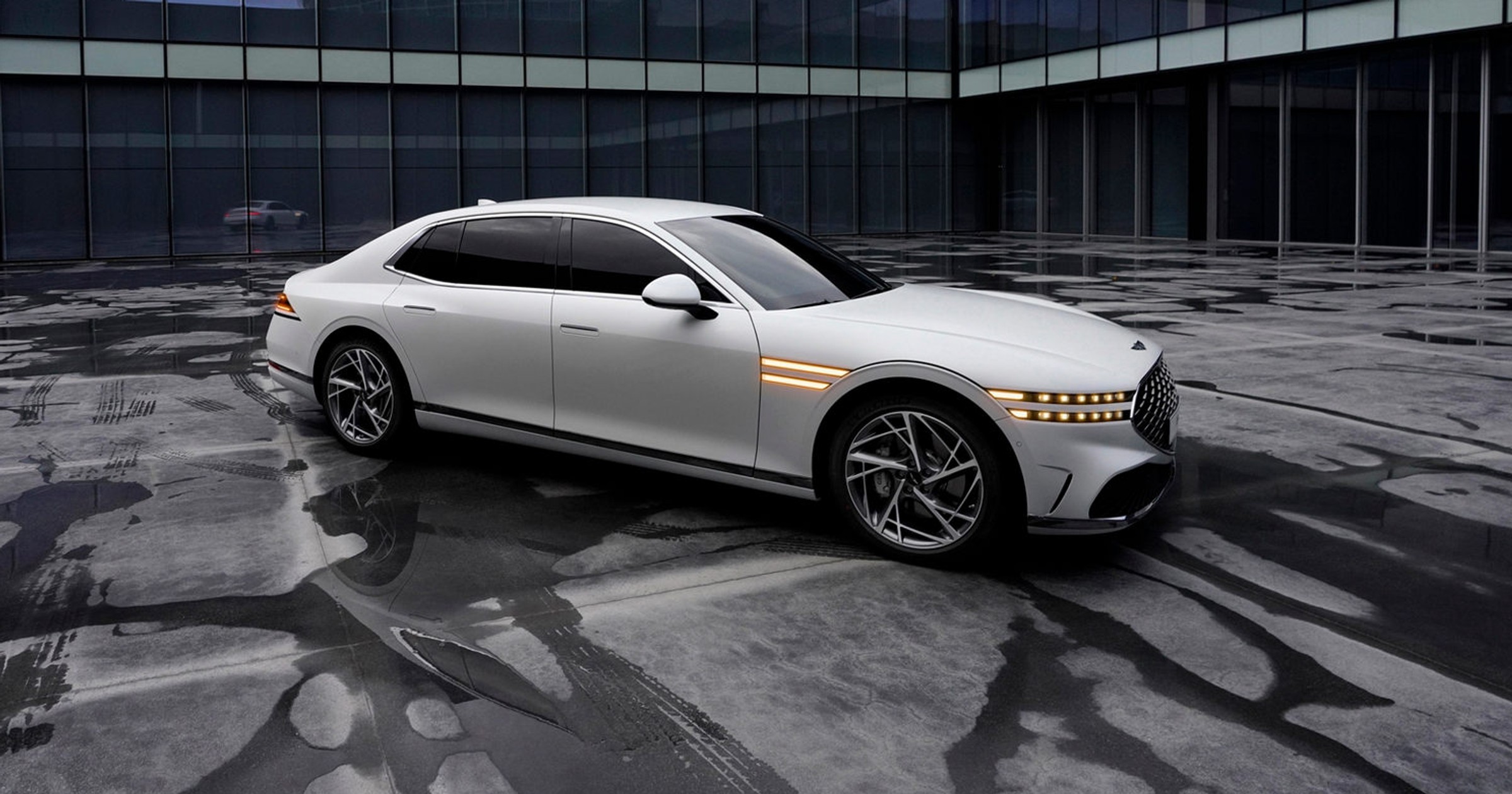 Oto zupełnie nowy Genesis G90. Czy doczekamy się go w Europie?