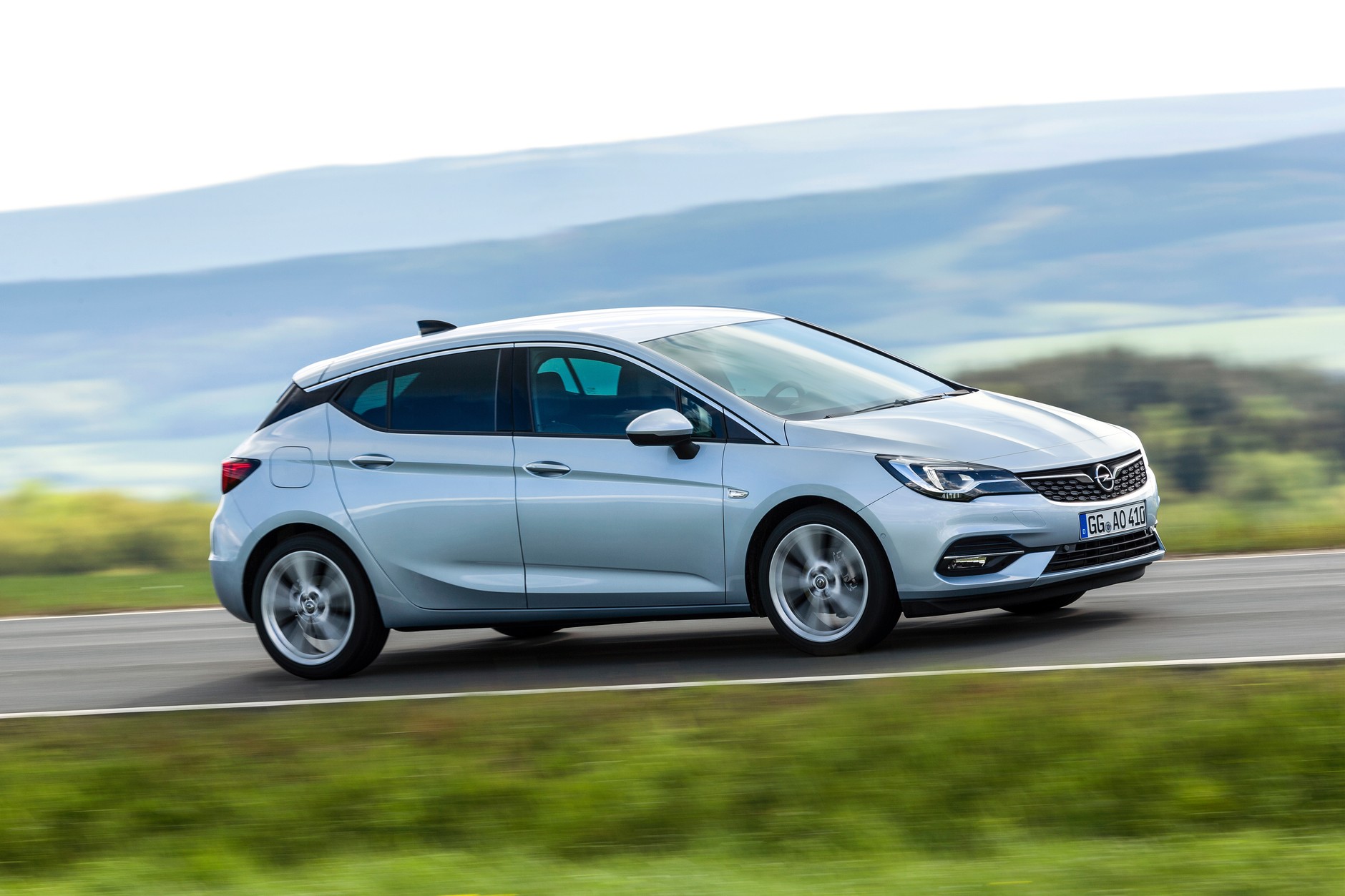 Opel Astra 5 generacja 2019 rok