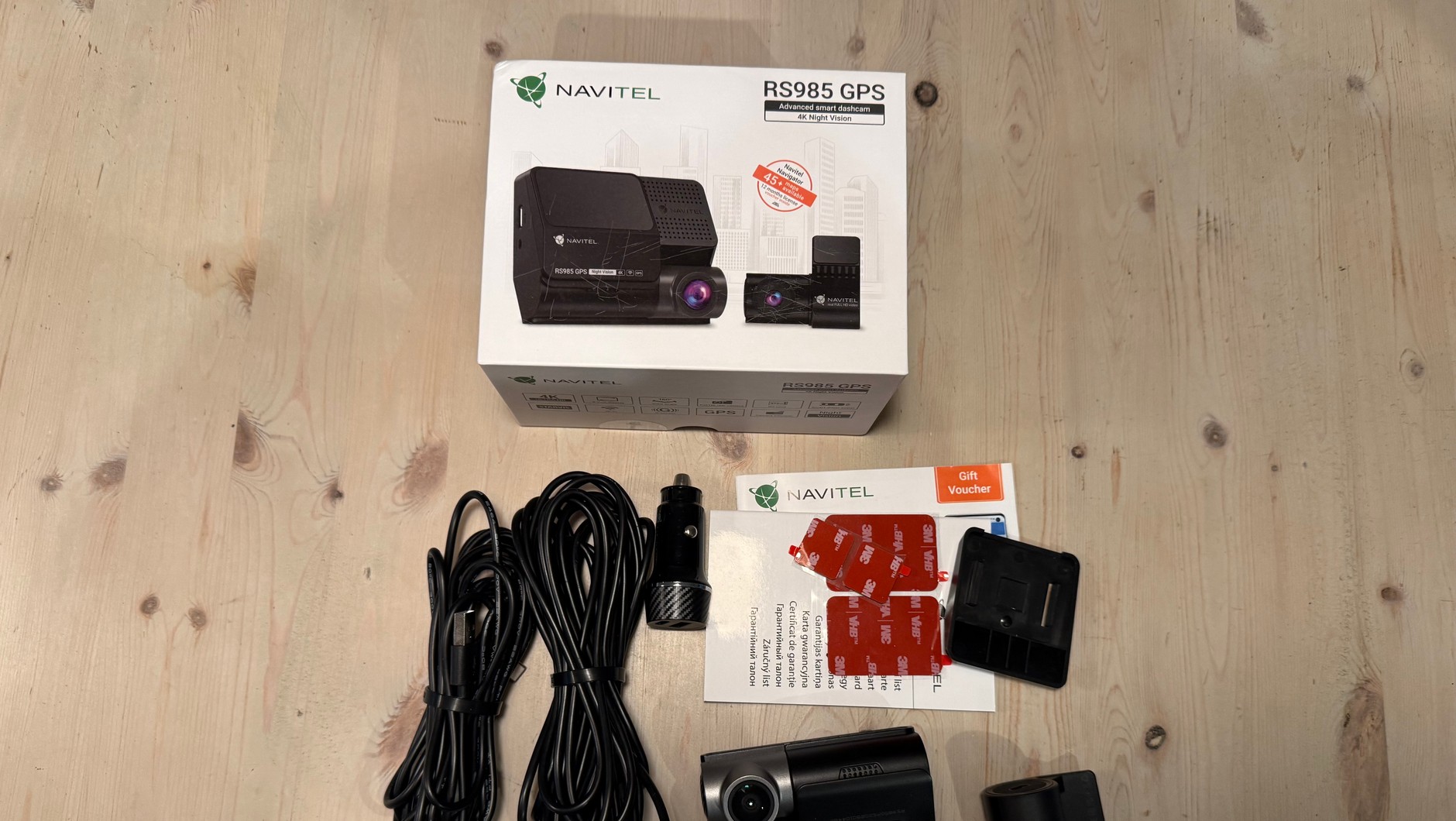 Wideorejestrator Navitel RS985 GPS