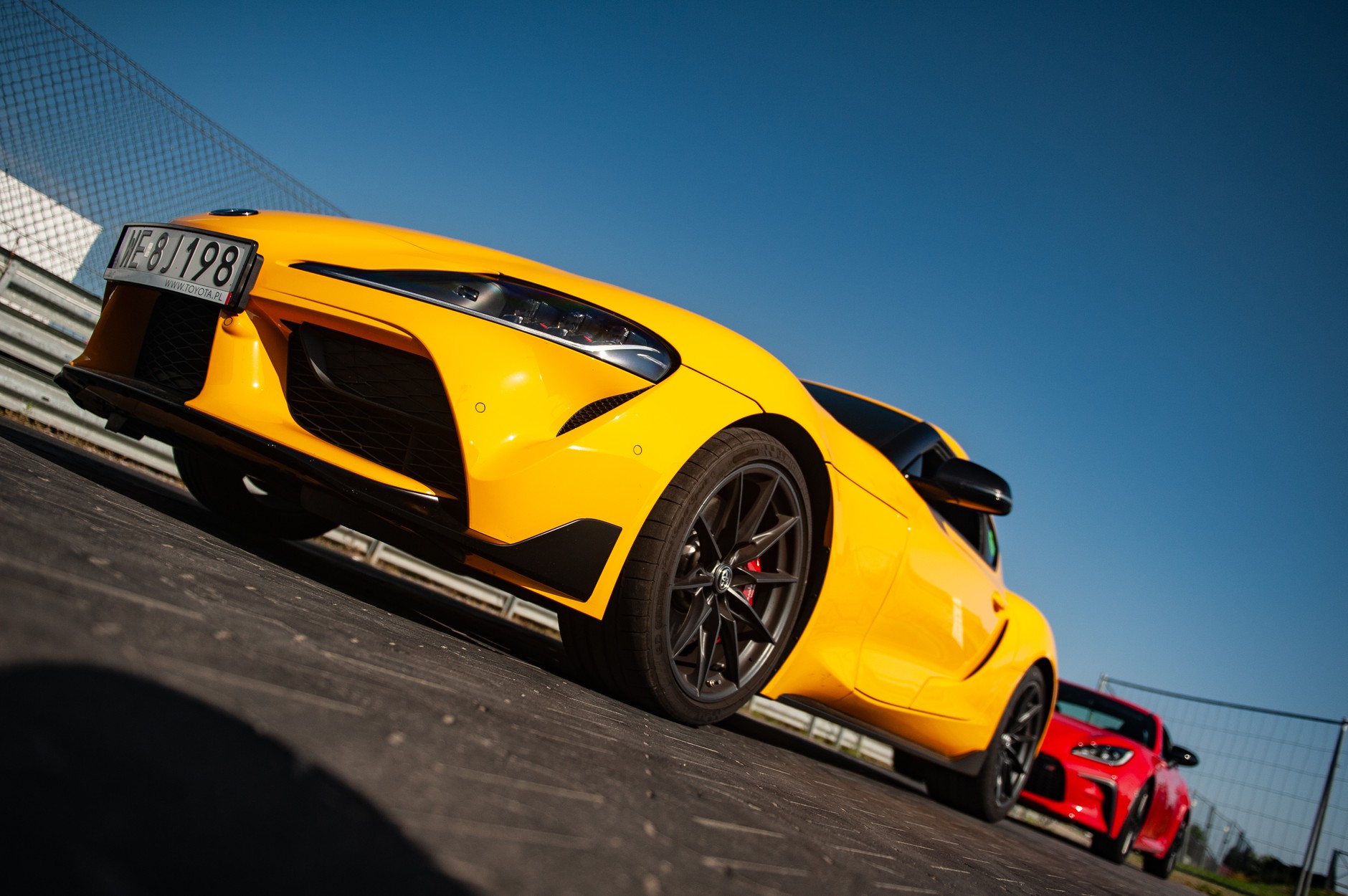 Toyoty linii GR i GR SPORT