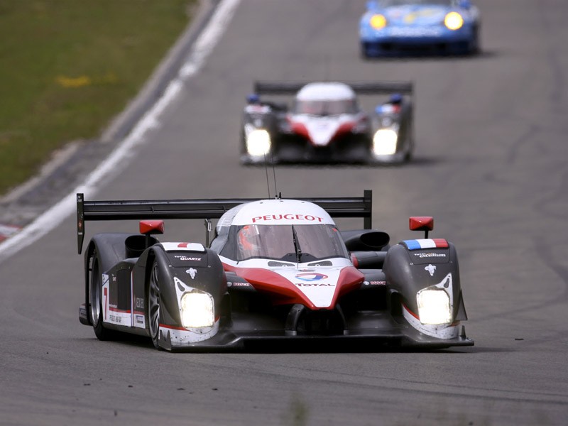 24 godziny Le Mans 2008: niespodziewana porażka Peugeota (fotogaleria)