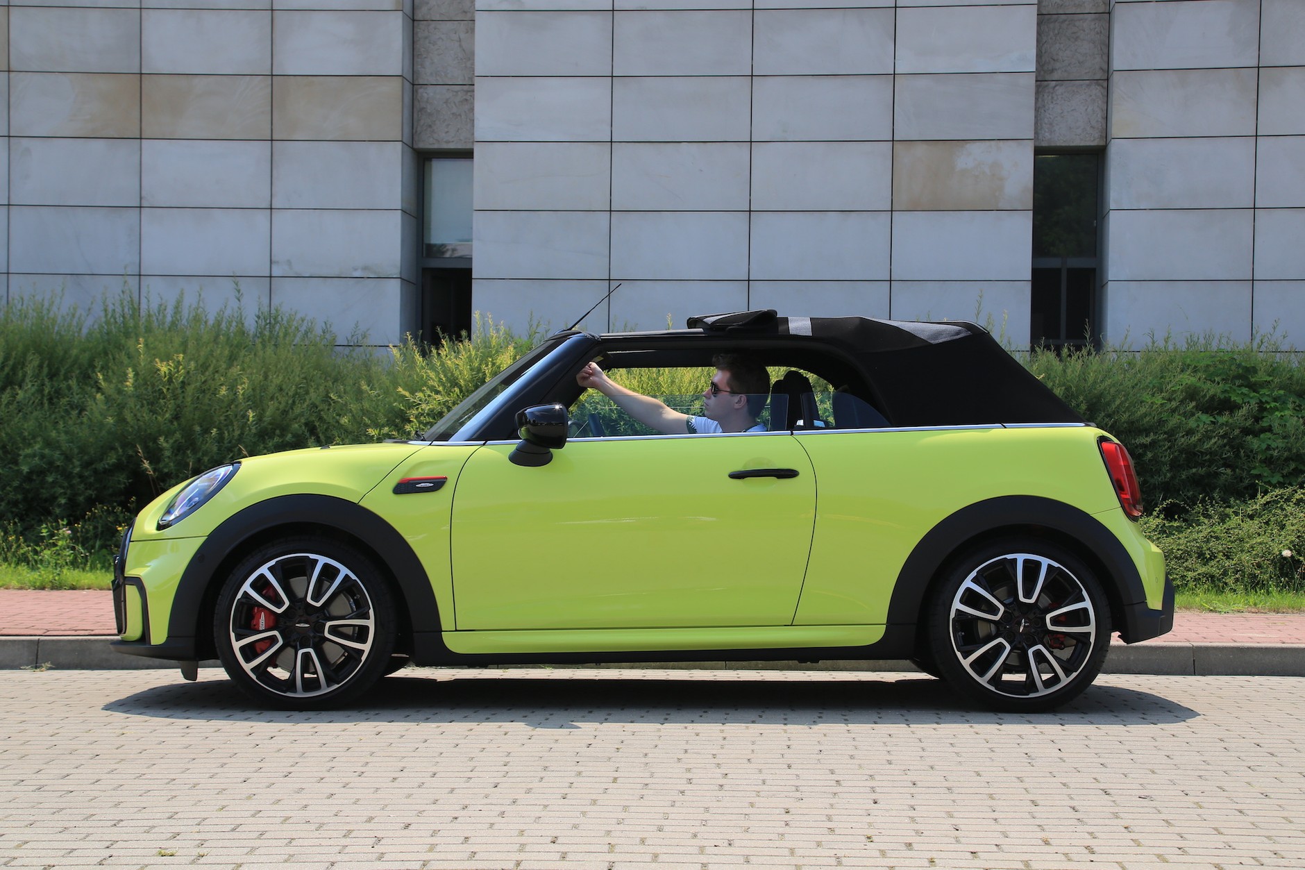 MINI John Cooper Works Cabrio (F57 2021)