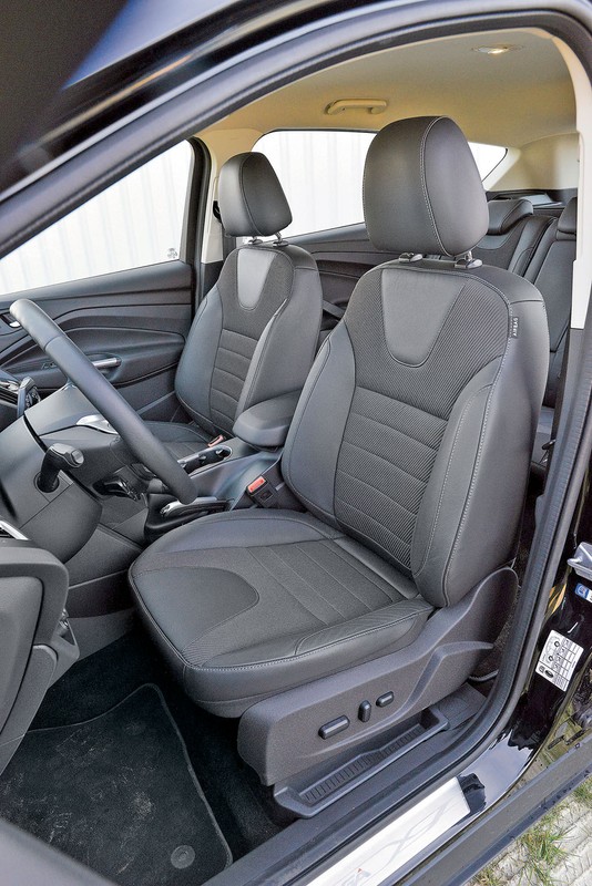 Miejsce trzecie - Ford Kuga 2.0 TDCi - 454 punkty