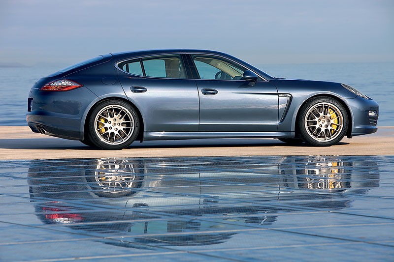 Panamera je zřejmě novým nejrychlejším sedanem Nordschleife