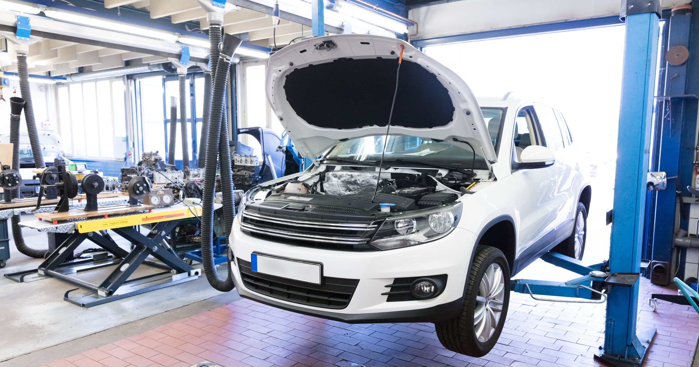 Niemieccy diagności z TÜV sprawdzili ponad 10 mln aut. Które modele wypadły najlepiej, a które najgorzej?