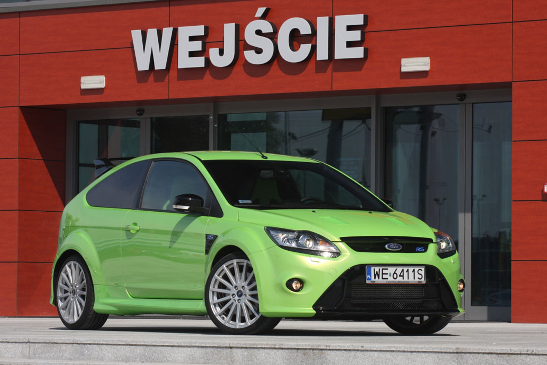 Auta z  silnikiem 2.5T R5