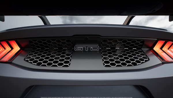 Ford Mustang GTD trafi też do Europy. To supersamochód z homologacją drogową