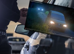 Znaleźli się stanowczo zbyt blisko granicy. Strażnicy pomogli odzyskać skradzione auto