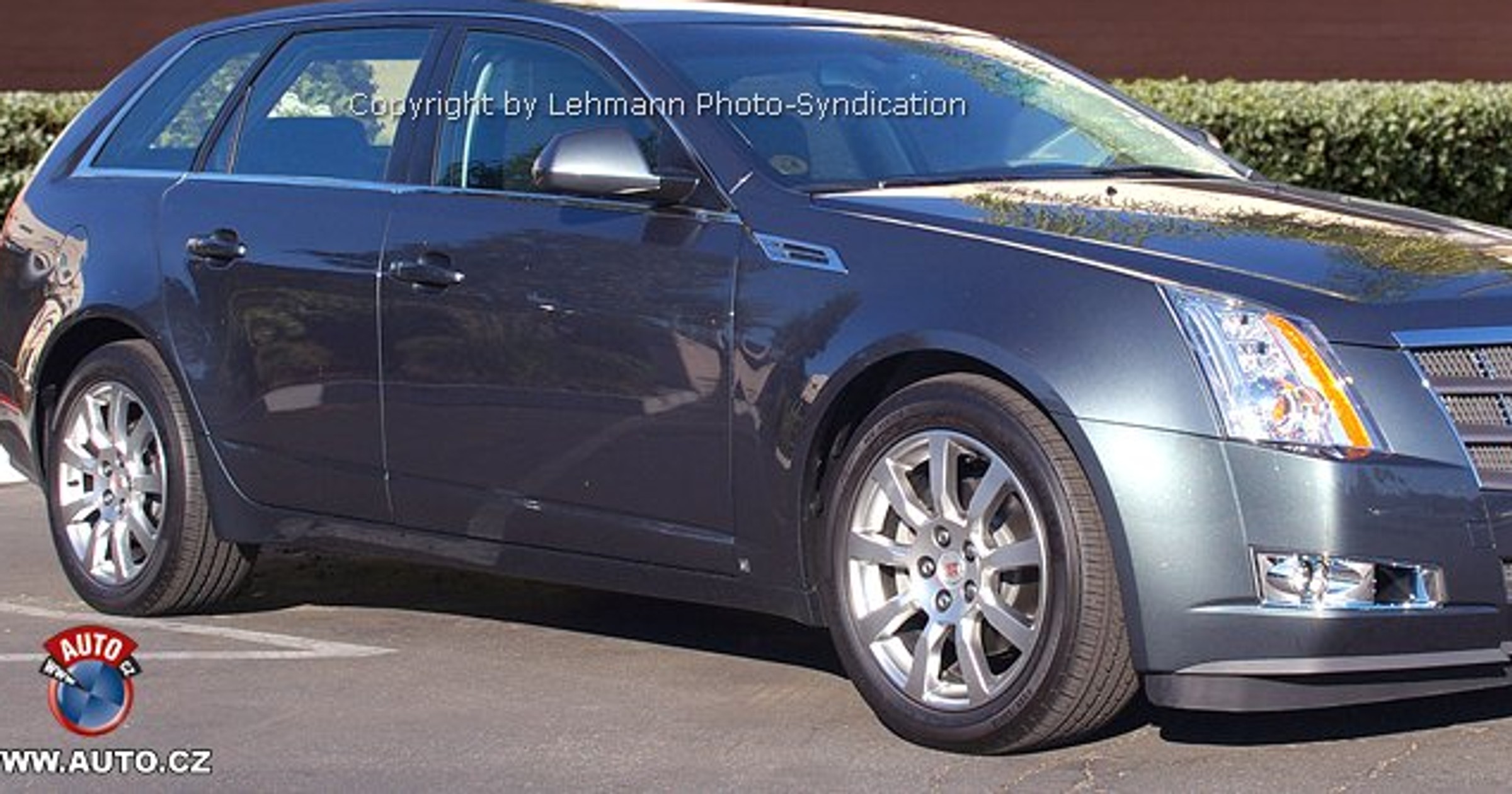 Zdjęcia szpiegowskie: Cadillac CTS Wagon – nowy początek Cadillaca w Europie?