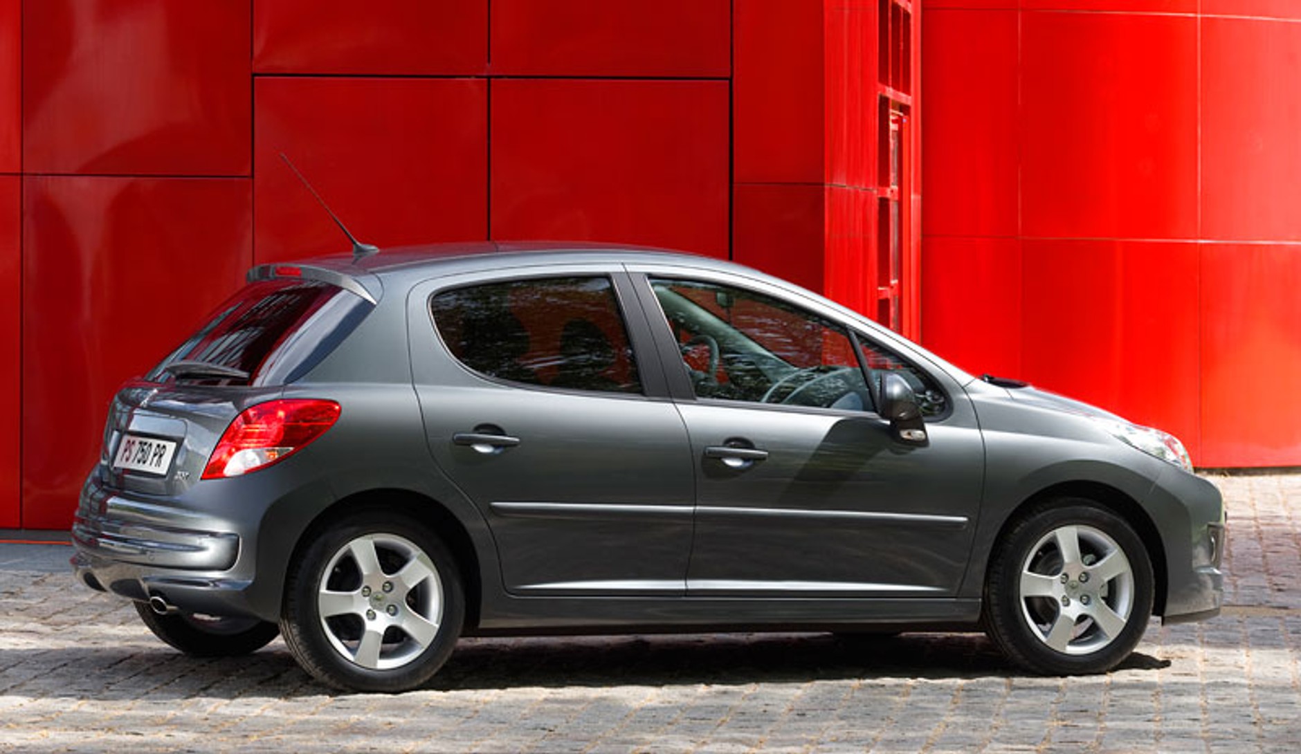 Peugeot 207: modernizacja wszystkich wersji nadwozia