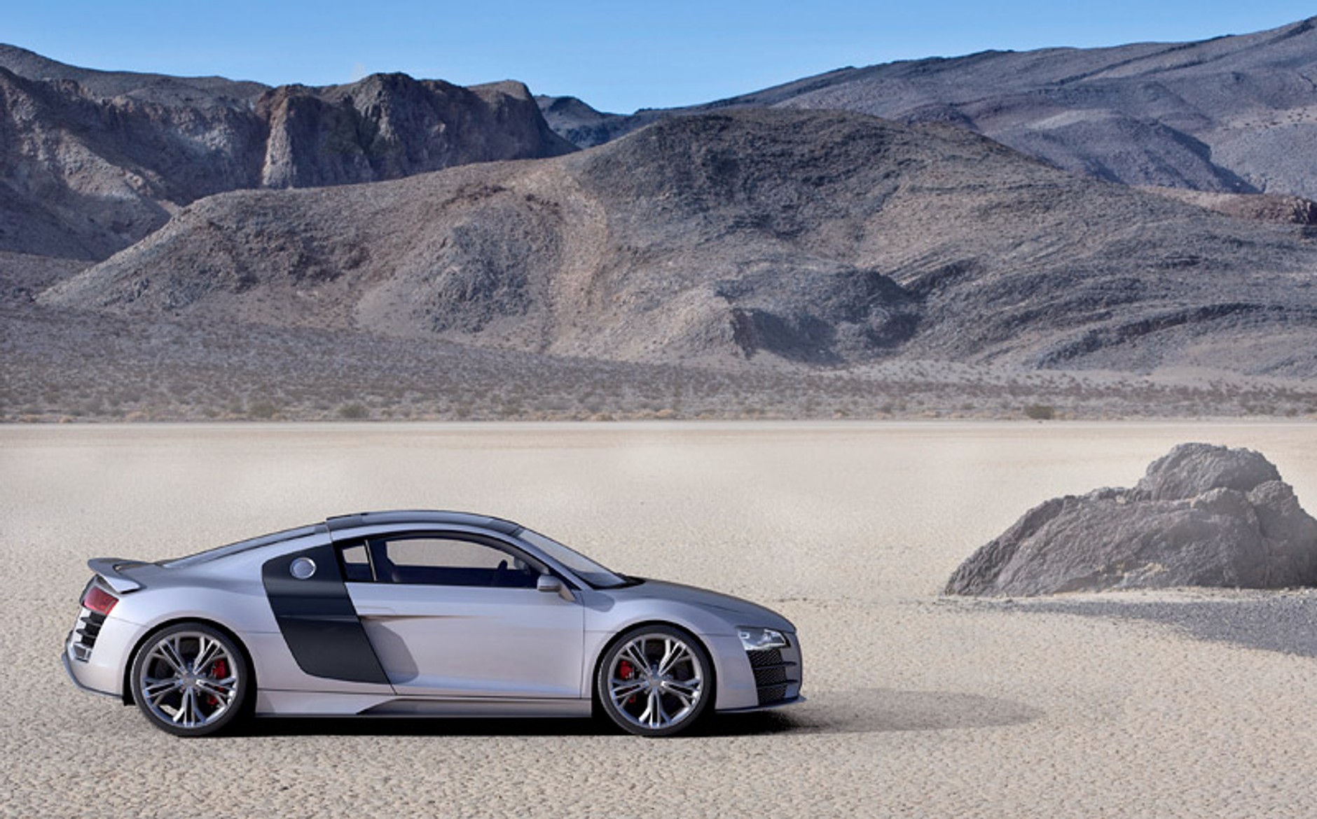 Detroit 2008: Audi R8 V12 TDI – rewolucyjny supersport