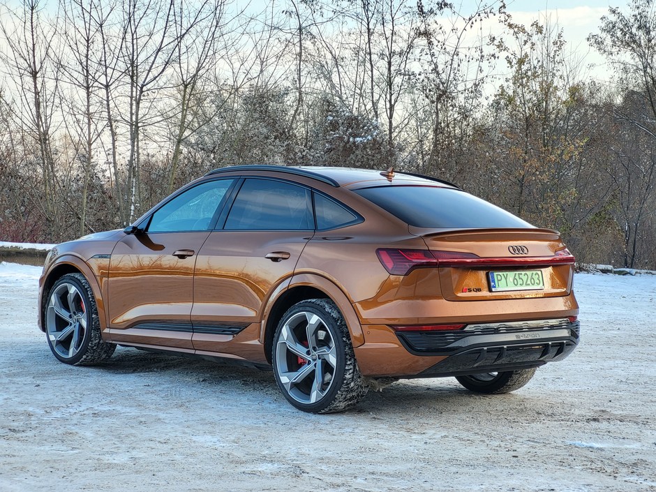 Audi SQ8 e-tron