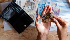 Tyle przeciętny Polak musi pracować na najtańszy nowy samochód. Ponad dwa razy dłużej niż Niemiec