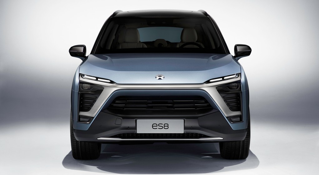 NIO ES8