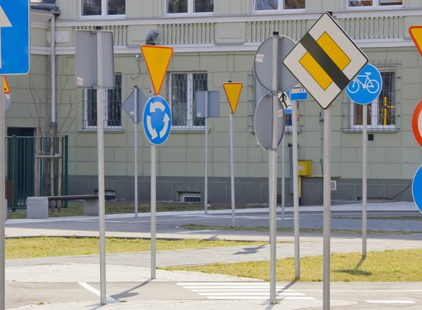 Jesteś dobrym kierowcą? Bez wyniku 13/13 lepiej nie wsiadaj za kółko
