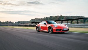 Porsche 911 Carrera 4 GTS – szczytowa forma