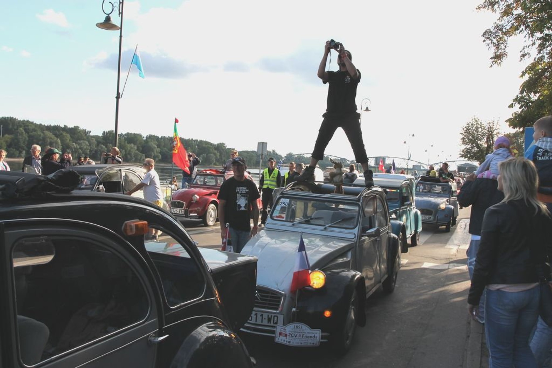 21. Światowy Zlot Miłośników Citroëna 2CV Toruń 2015