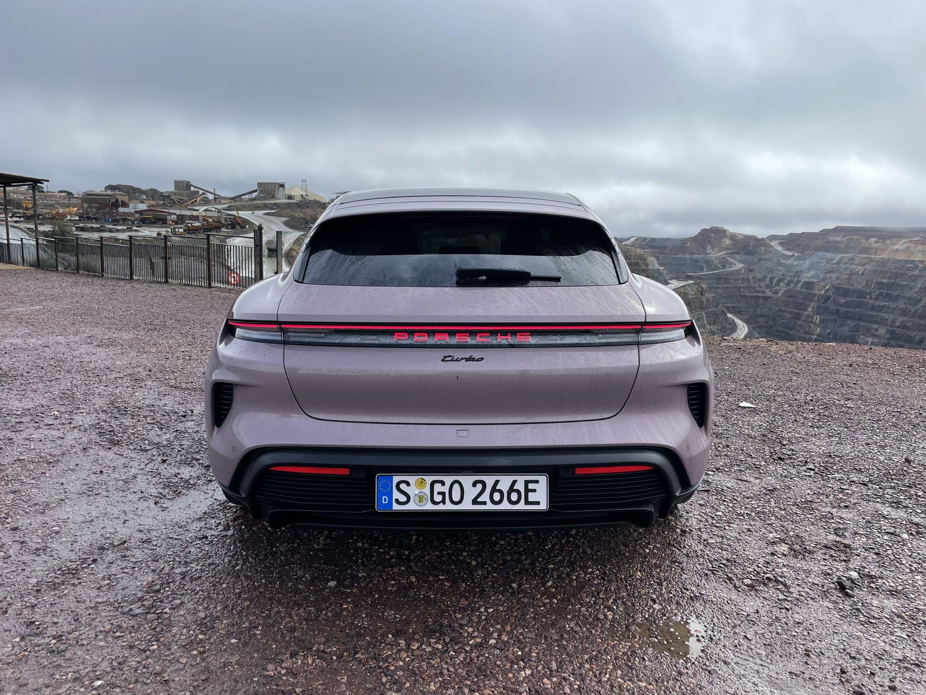 Porsche Taycan Turbo Sport Turismo