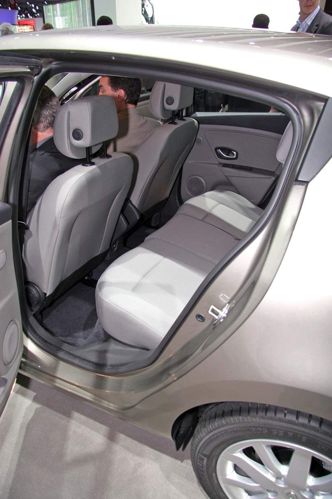 Paryż 2008: Renault Mégane – pierwsze wrażenia (wideo)